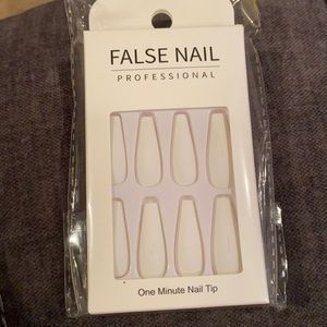 Fake nails